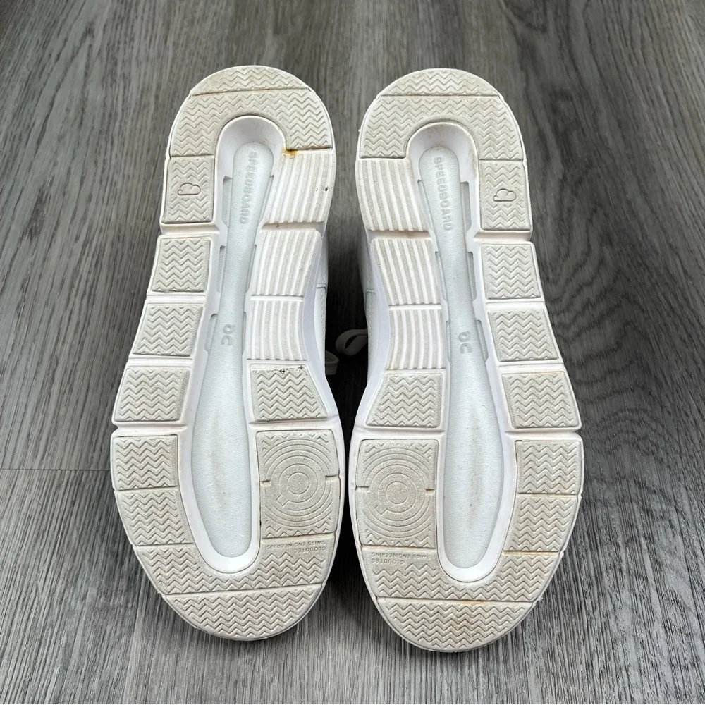On The Roger Clubhouse Mid Womens Size 6 White Athletic Leather Shoes Sneakers‎